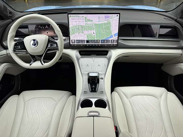 Фото 6 - Denza N7