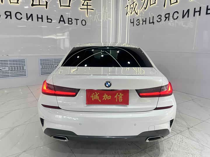 Фото 3 - BMW 3 Series