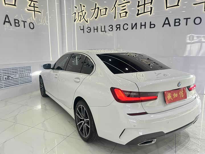 Фото 6 - BMW 3 Series