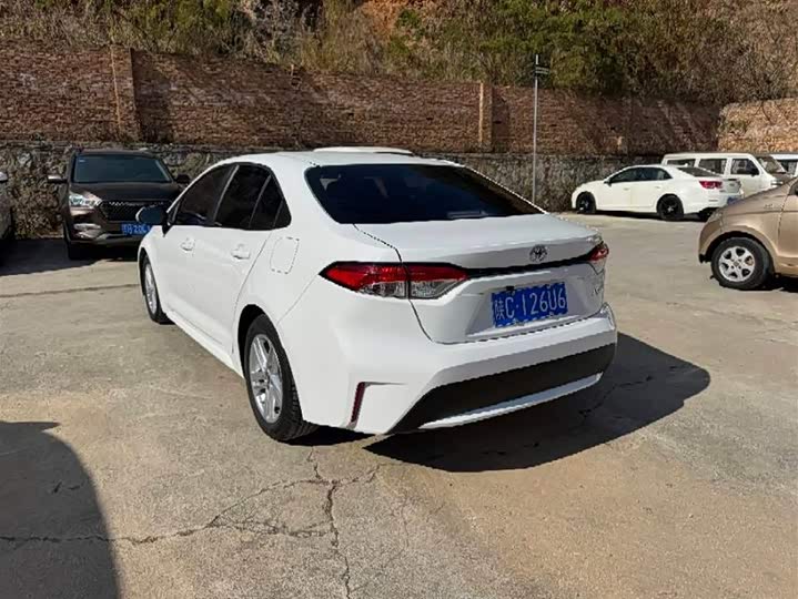 Фото 7 - Toyota Levin