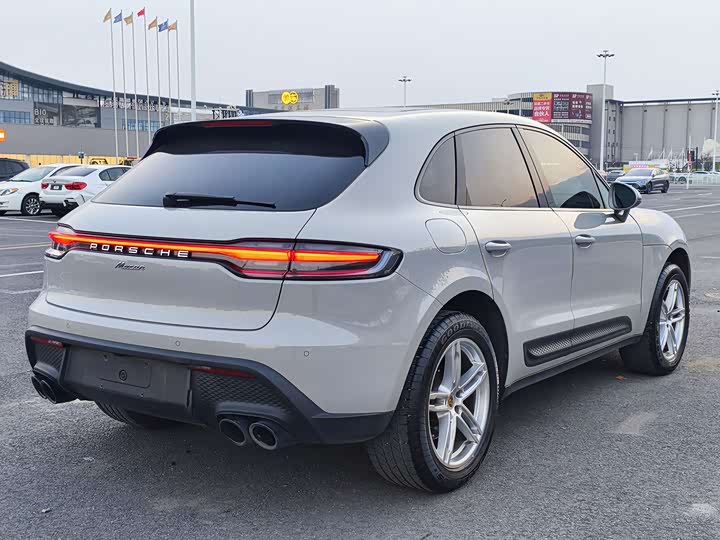 Фото 5 - Porsche Macan