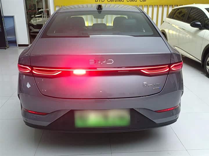 Фото 6 - BYD Qin Plus