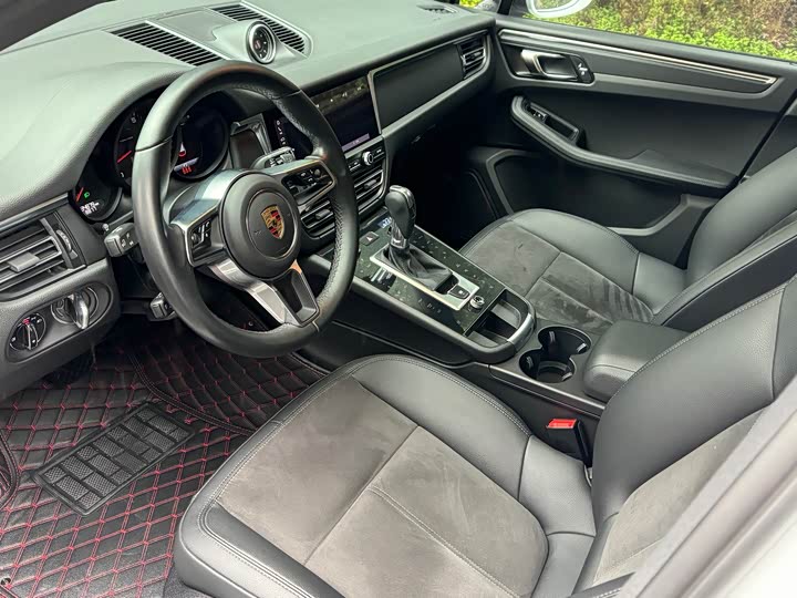 Фото 6 - Porsche Macan