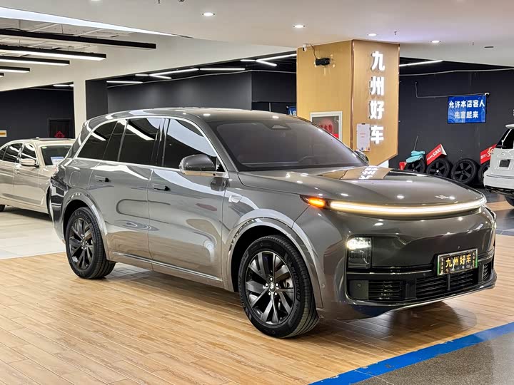 Фото 3 - LiXiang L8