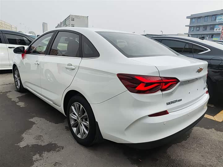 Фото 5 - Chevrolet Monza