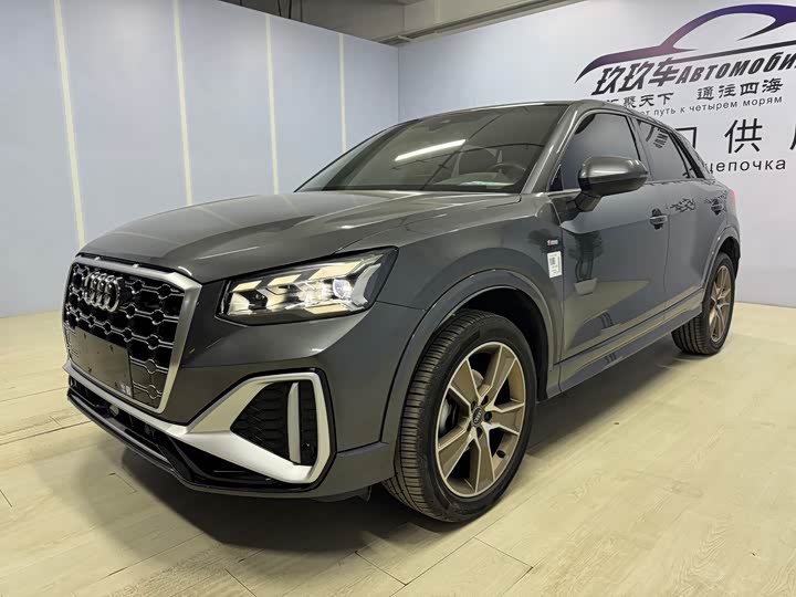 Фото 1 - Audi Q2L