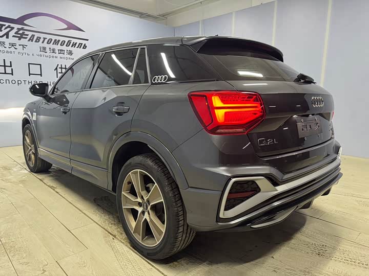 Фото 6 - Audi Q2L