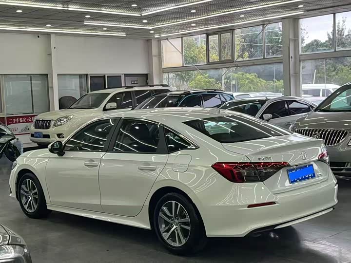 Фото 7 - Honda Civic