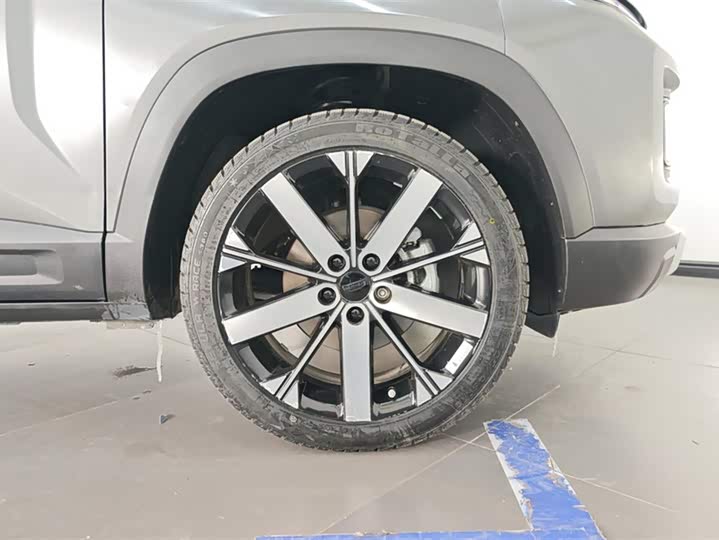 Фото 6 - Geely Icon