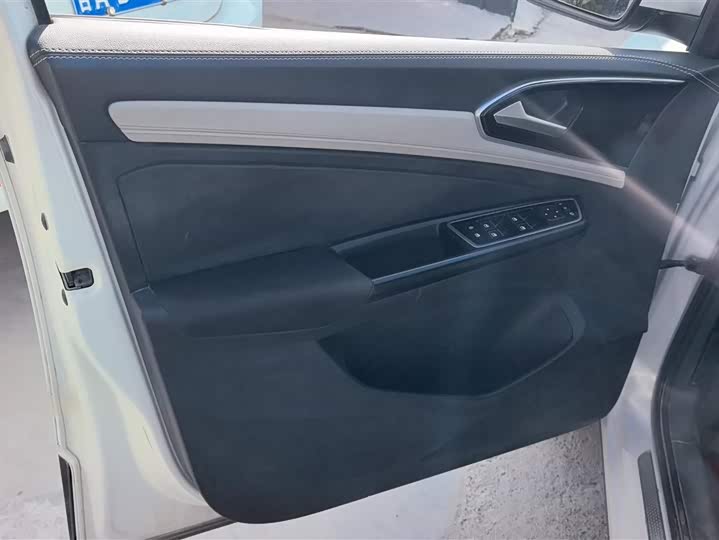 Фото 7 - Jetta VS7