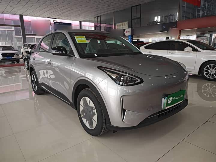 Фото 4 - Geely Galaxy Geome