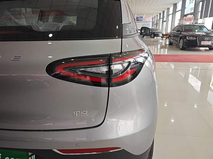 Фото 8 - Geely Galaxy Geome