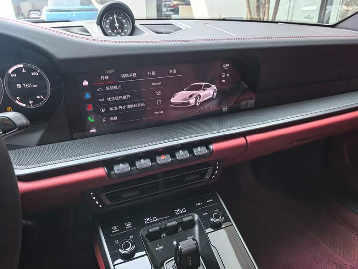 Фото 6 - Porsche 911