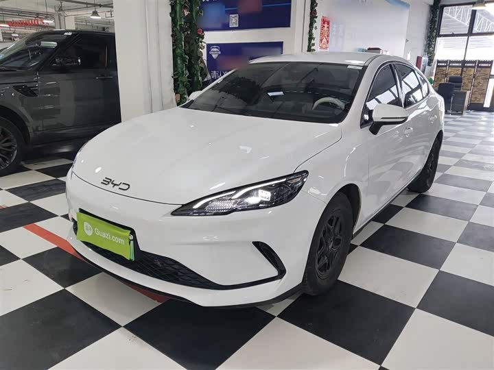 Фото 1 - BYD Seal 05 DM-i Hybrid