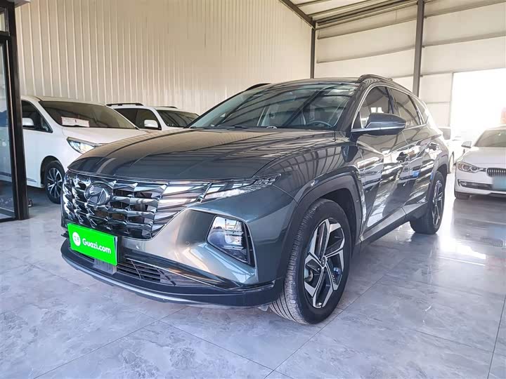 Фото 2 - Hyundai Tucson L