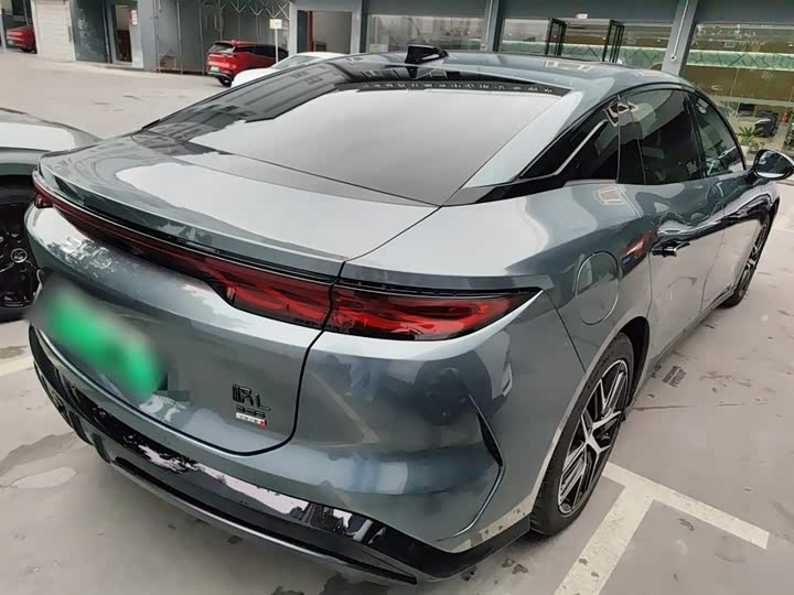 Фото 7 - BYD Han L