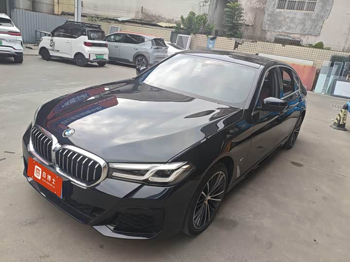 Фото 1 - BMW 5 Series