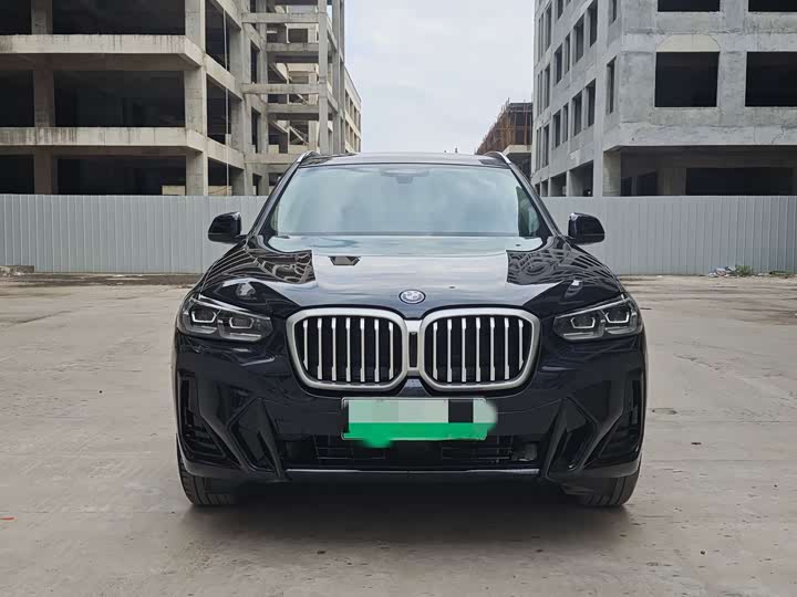 Фото 2 - BMW iX3