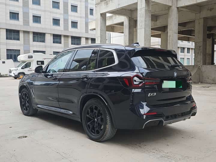 Фото 7 - BMW iX3