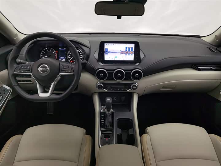 Фото 5 - Nissan Sylphy