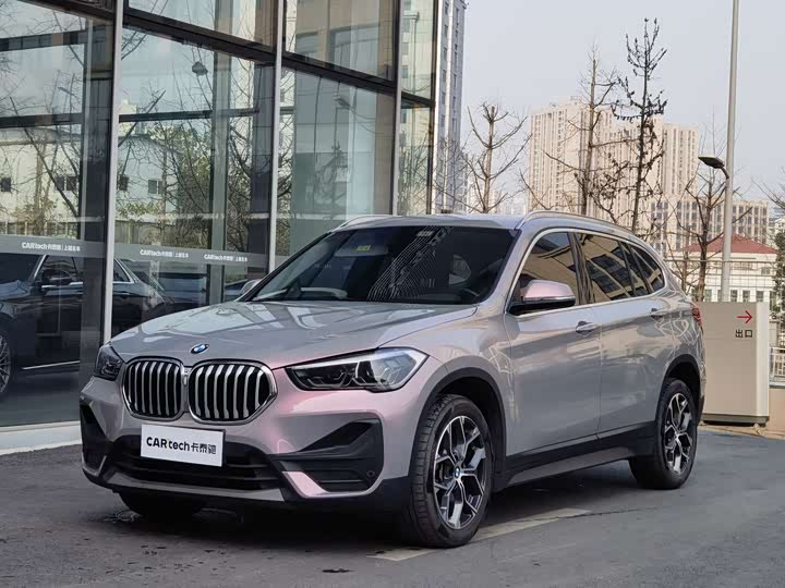 Фото 1 - BMW X1
