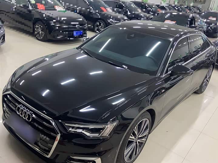 Фото 1 - Audi A6L