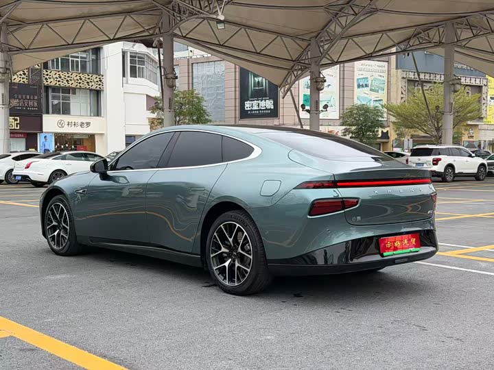 Фото 4 - XPeng P7