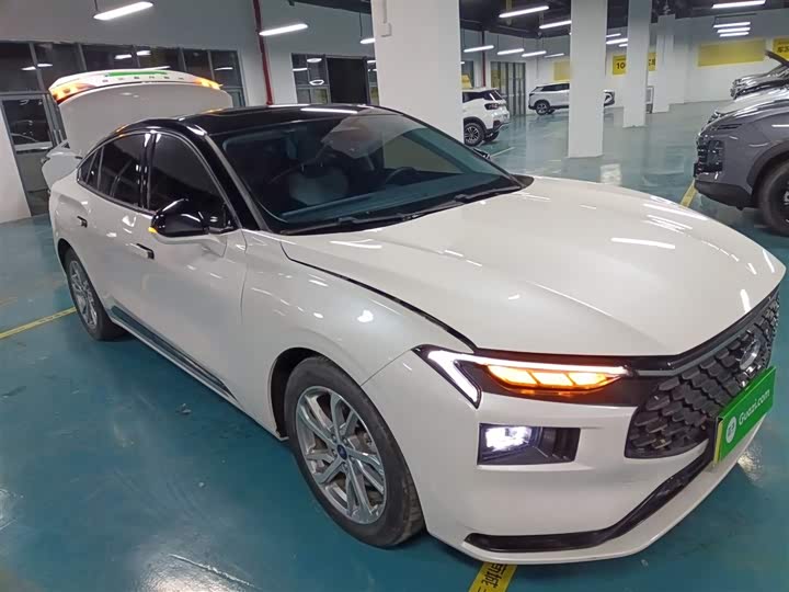 Фото 4 - Ford Mondeo