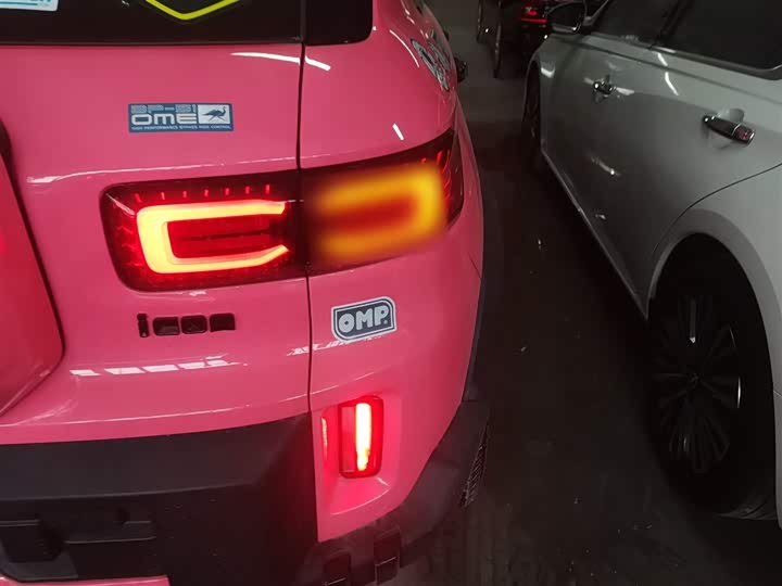 Фото 8 - Geely Cowboy