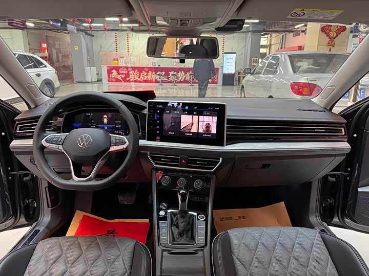 Фото 7 - Volkswagen Sagitar L