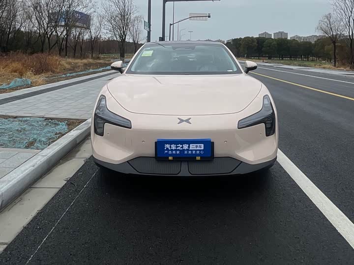 Фото 2 - XPeng Mona M03