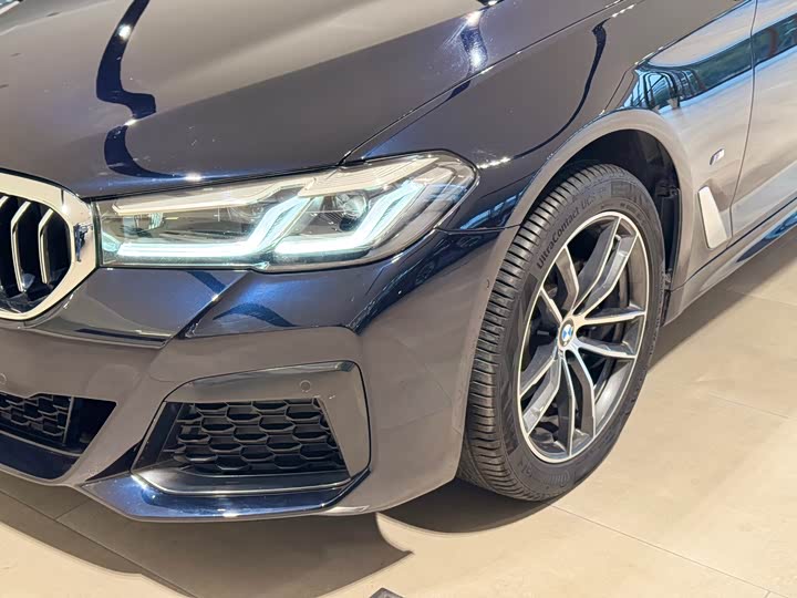 Фото 9 - BMW 5 Series