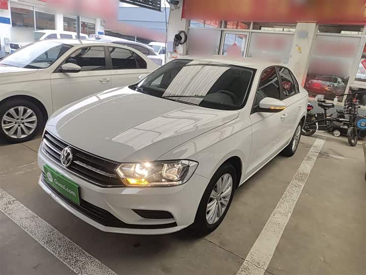 Фото 1 - Volkswagen Bora