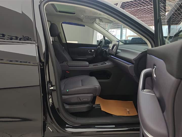 Фото 8 - Leapmotor C16