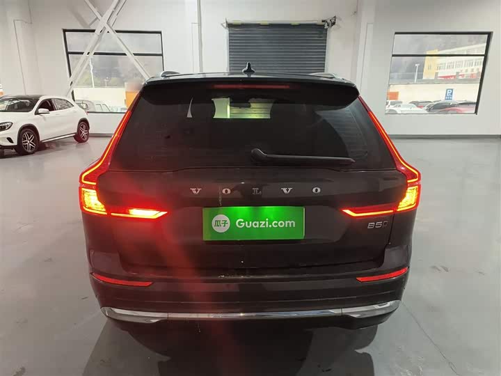 Фото 6 - Volvo XC60