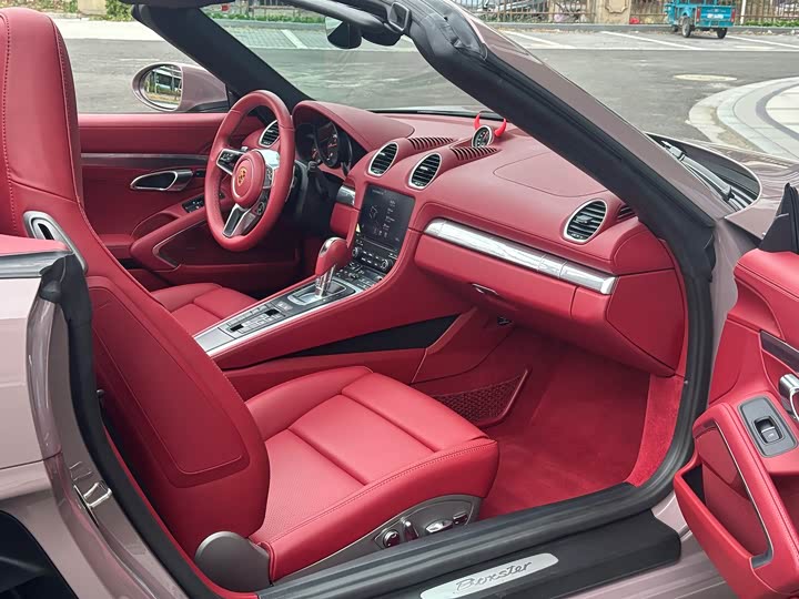 Фото 7 - Porsche 718