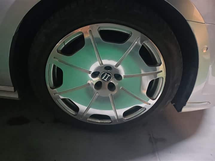 Фото 6 - Audi A8