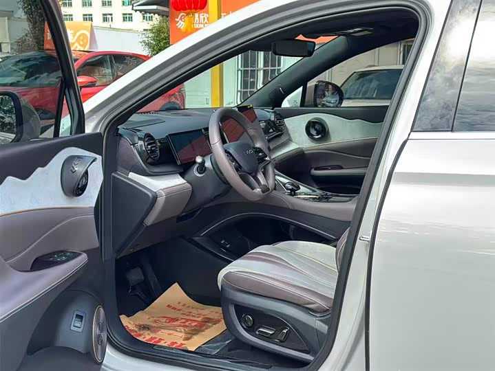 Фото 4 - BYD Frigate 07