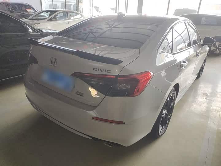 Фото 7 - Honda Civic