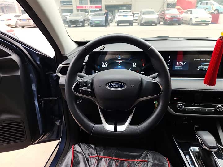 Фото 3 - Ford Escort