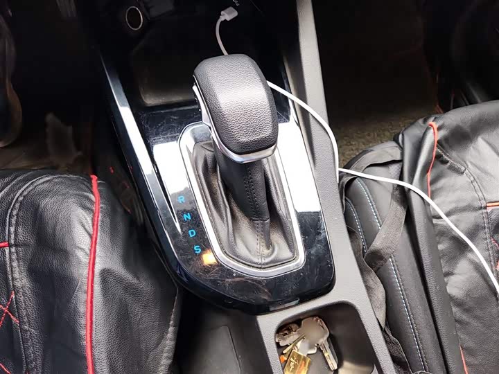 Фото 7 - Ford Escort