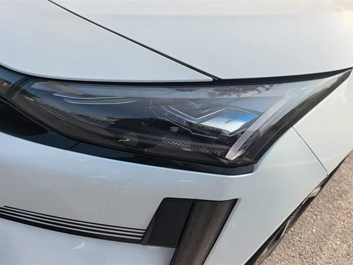 Фото 5 - Geely Galaxy L6