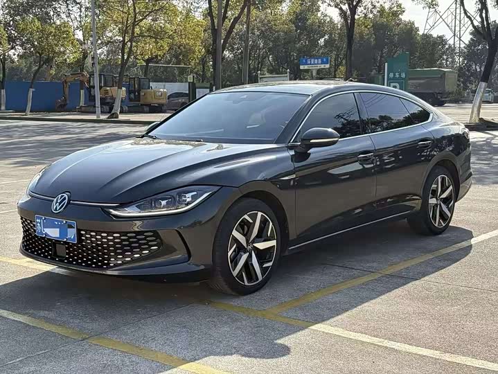 Фото 1 - Volkswagen Lamando L