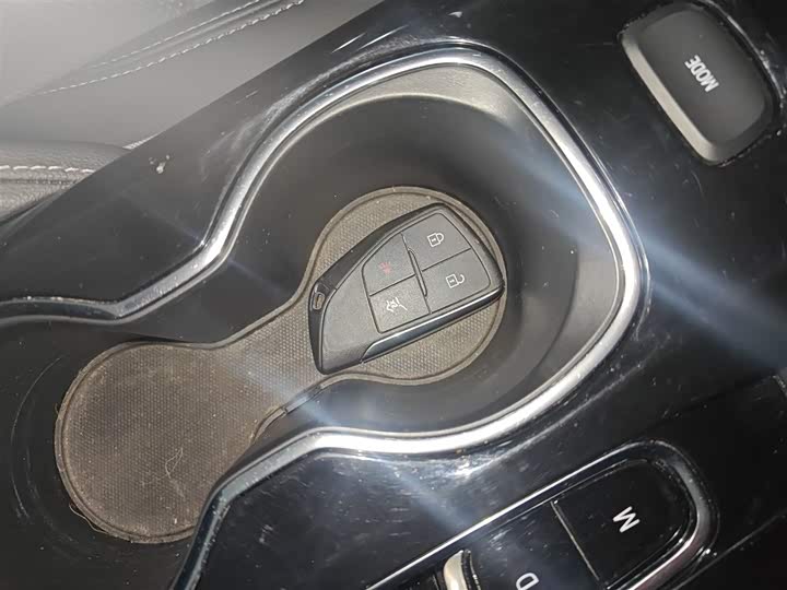 Фото 9 - Buick Envision Plus