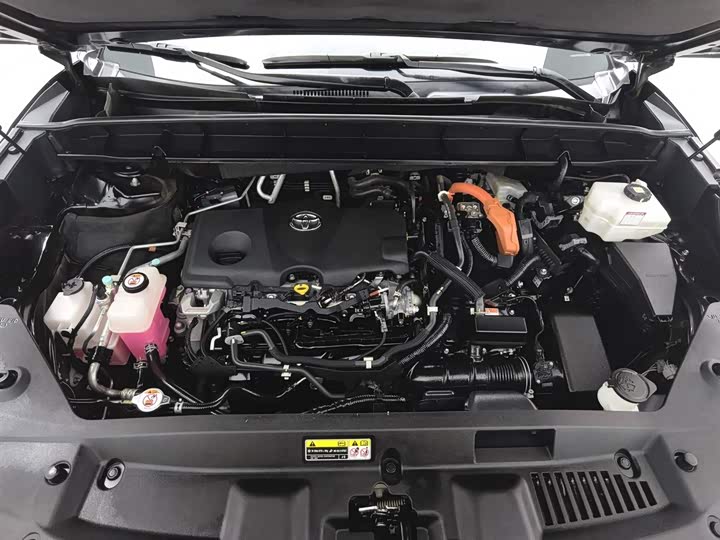 Фото 6 - Toyota Crown Kluger