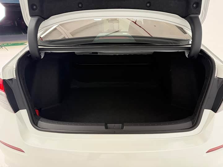 Фото 9 - Honda Civic