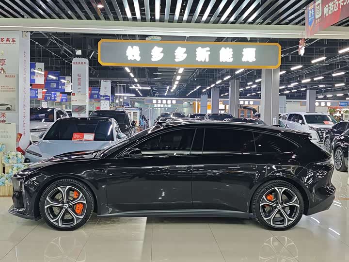 Фото 3 - Nio ET5T