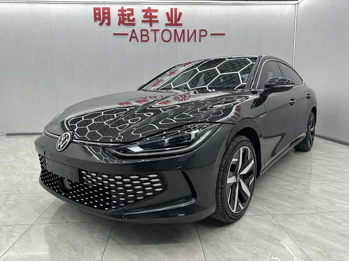 Фото 1 - Volkswagen Lamando L