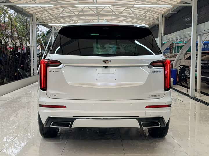 Фото 5 - Cadillac XT6