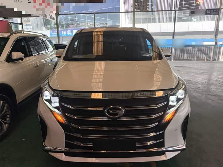 Фото 3 - GAC Trumpchi M8